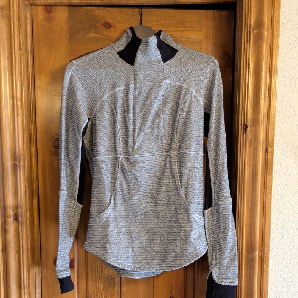 Lululemon Athletica Black and Gray Long Sleeve Top